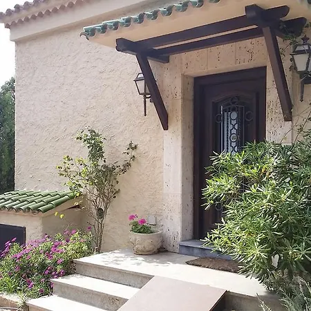 L'encantarella فيلة روساس