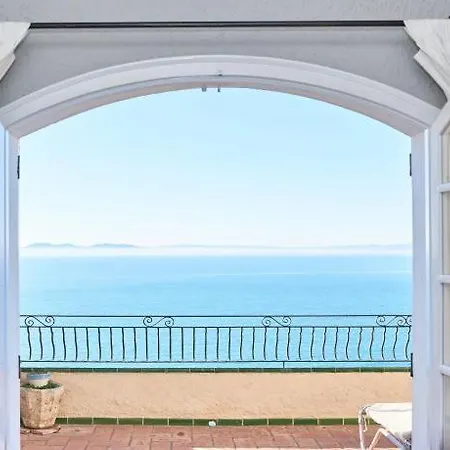 L'encantarella Villa *