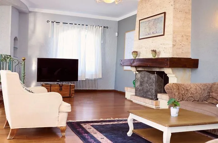 L'encantarella * Roses