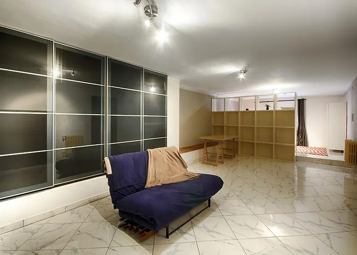 L'encantarella Roses