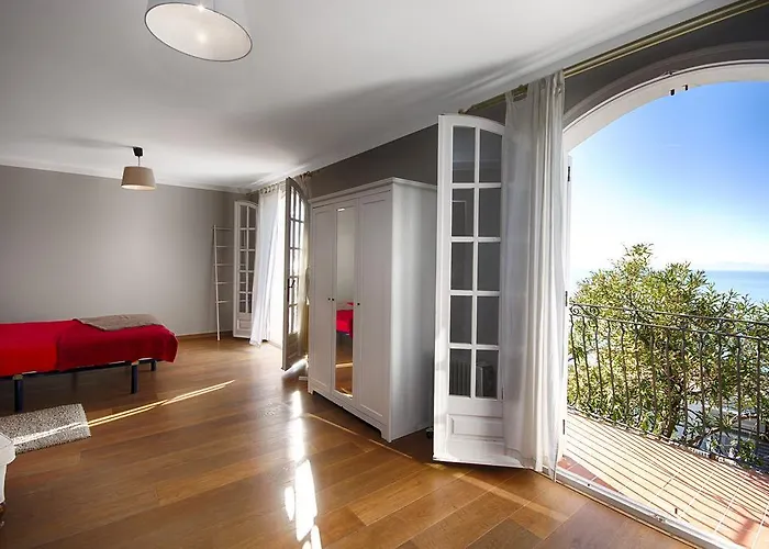 L'encantarella * Roses