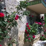 L'encantarella * Roses
